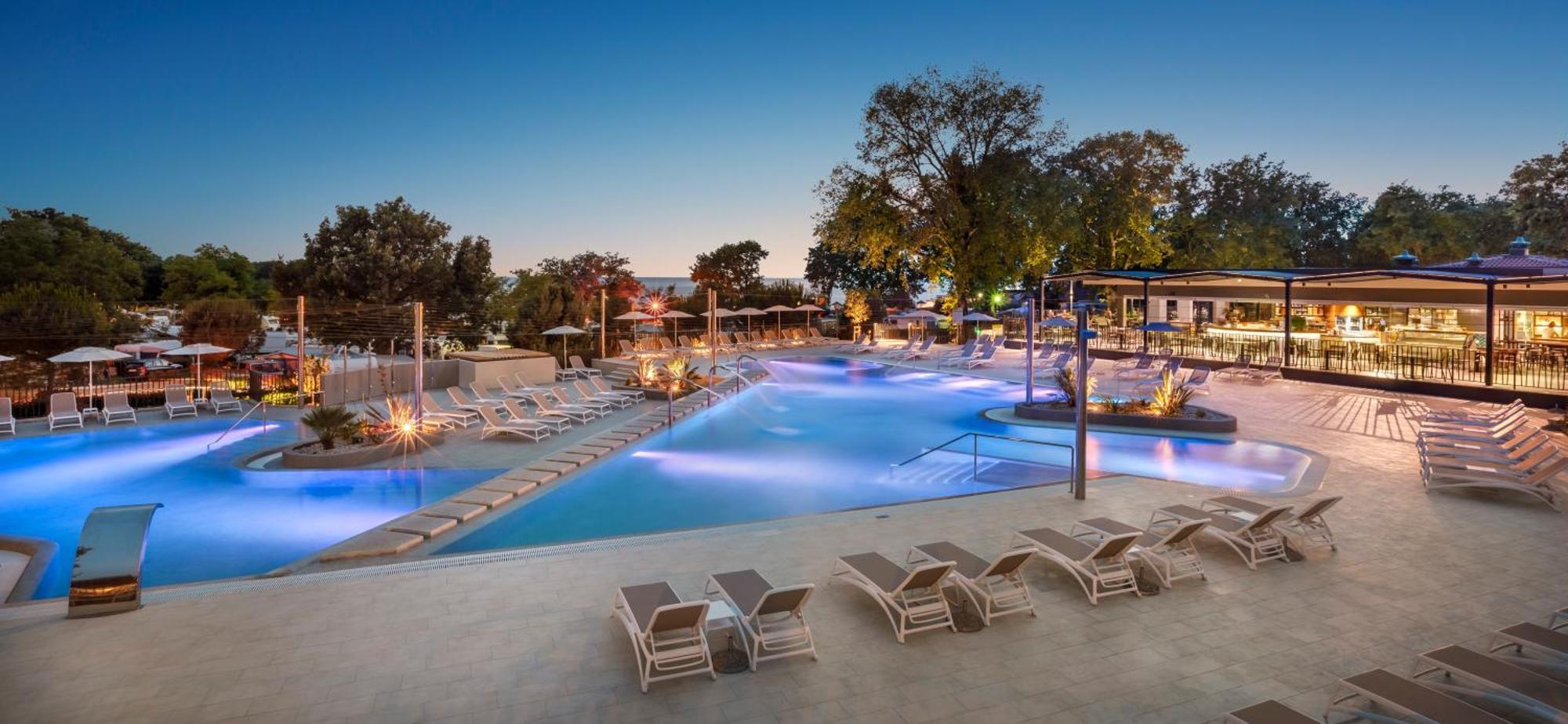 Aminess Planet Camping Maravea Resort - Pitches Novigrad  Ngoại thất bức ảnh