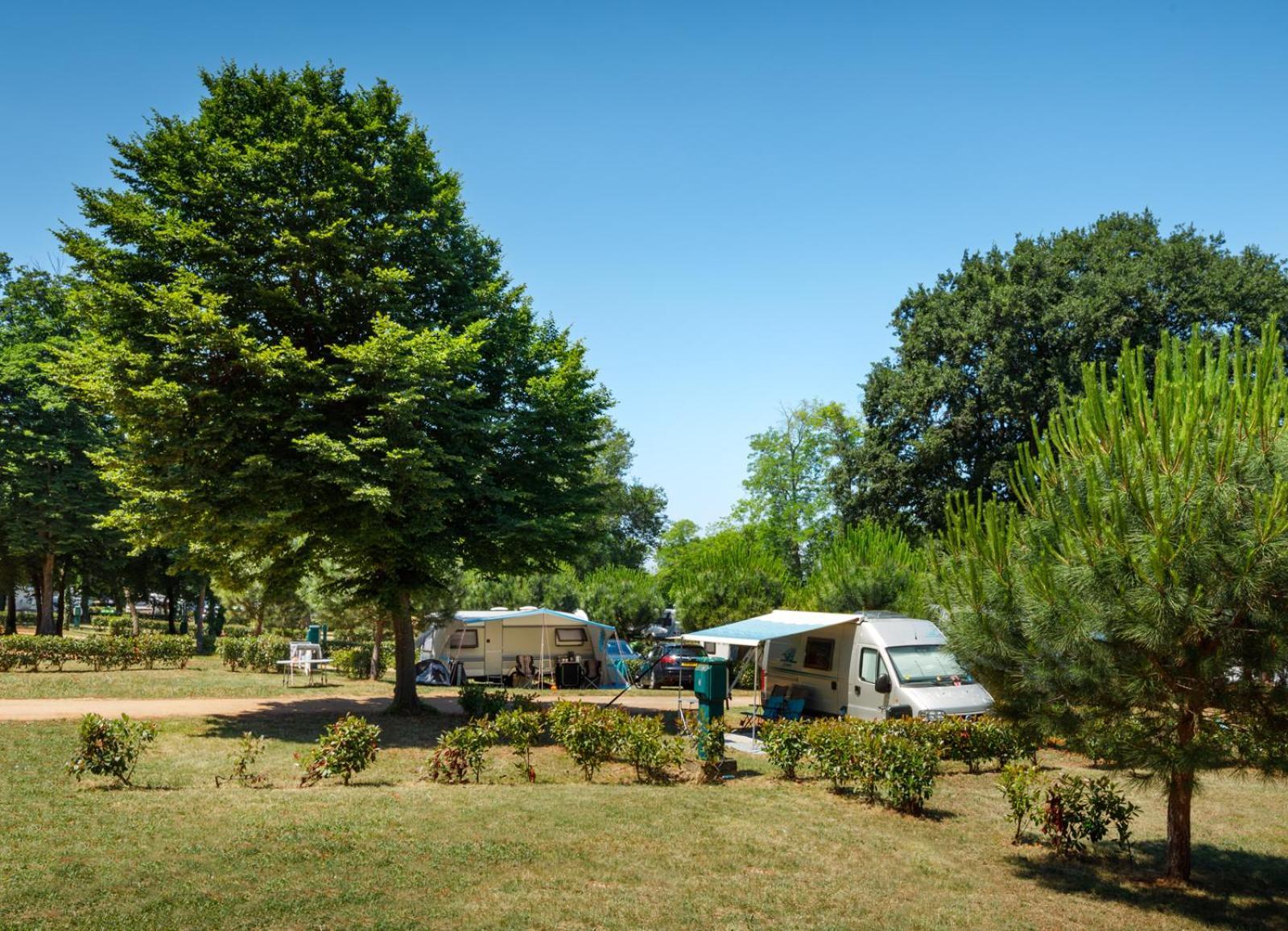 Aminess Planet Camping Maravea Resort - Pitches Novigrad  Ngoại thất bức ảnh